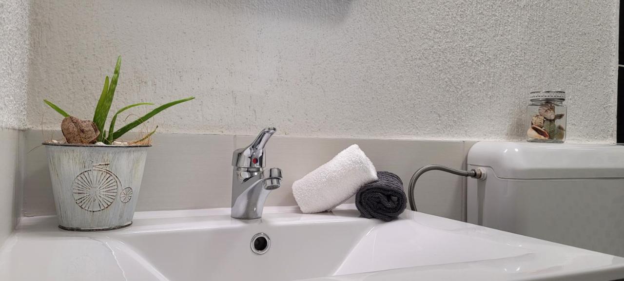 A Bringas Apartman Balatonfured Luaran gambar