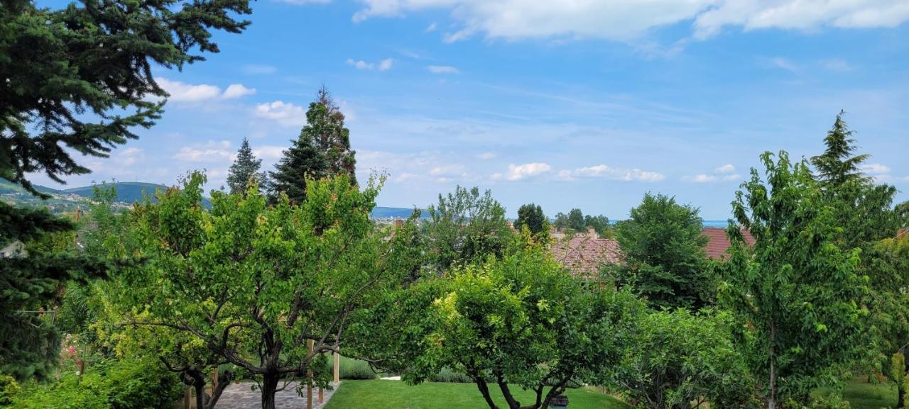 A Bringas Apartman Balatonfured Luaran gambar
