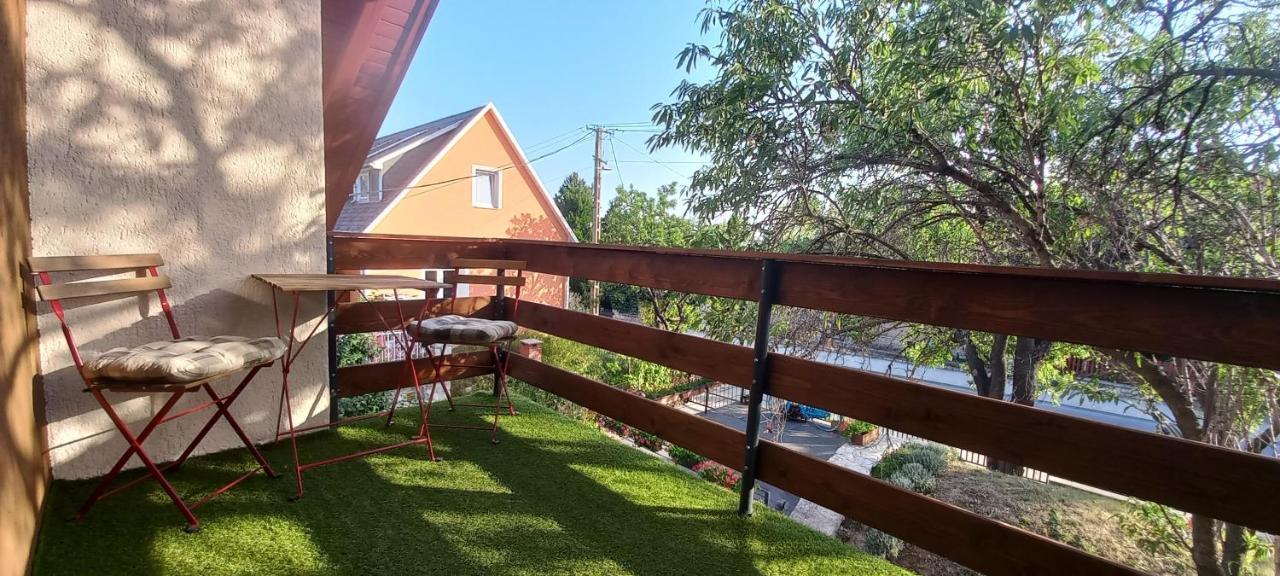 A Bringas Apartman Apartment Balatonfured Luaran gambar