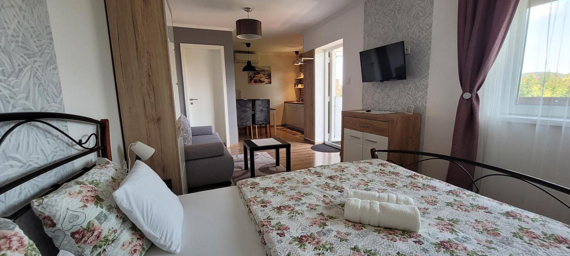 A Bringas Apartman Balatonfured Luaran gambar